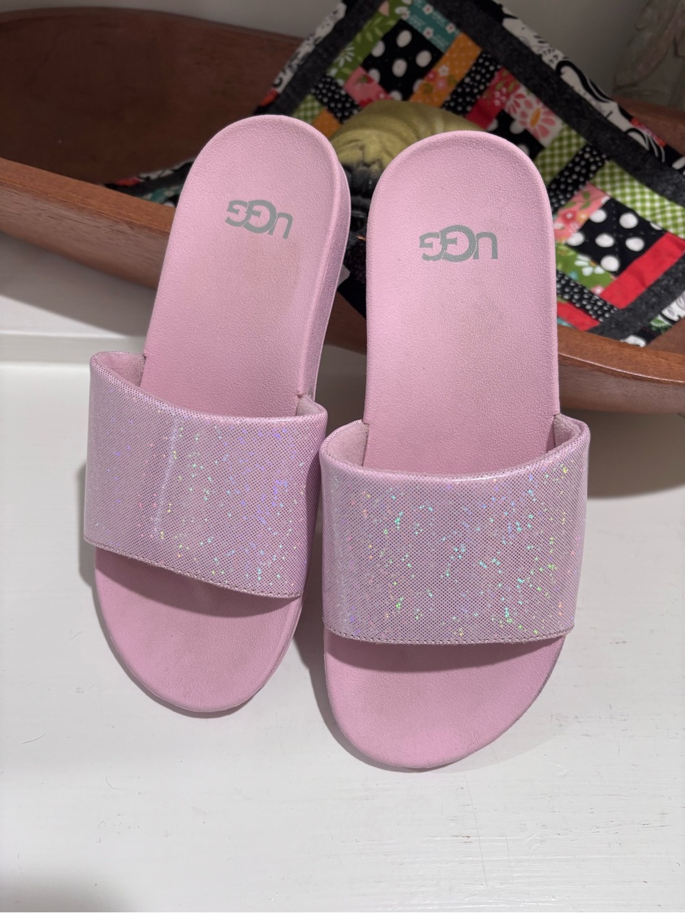 UGG Girl’s Pink Glitter Slide Sandals 2